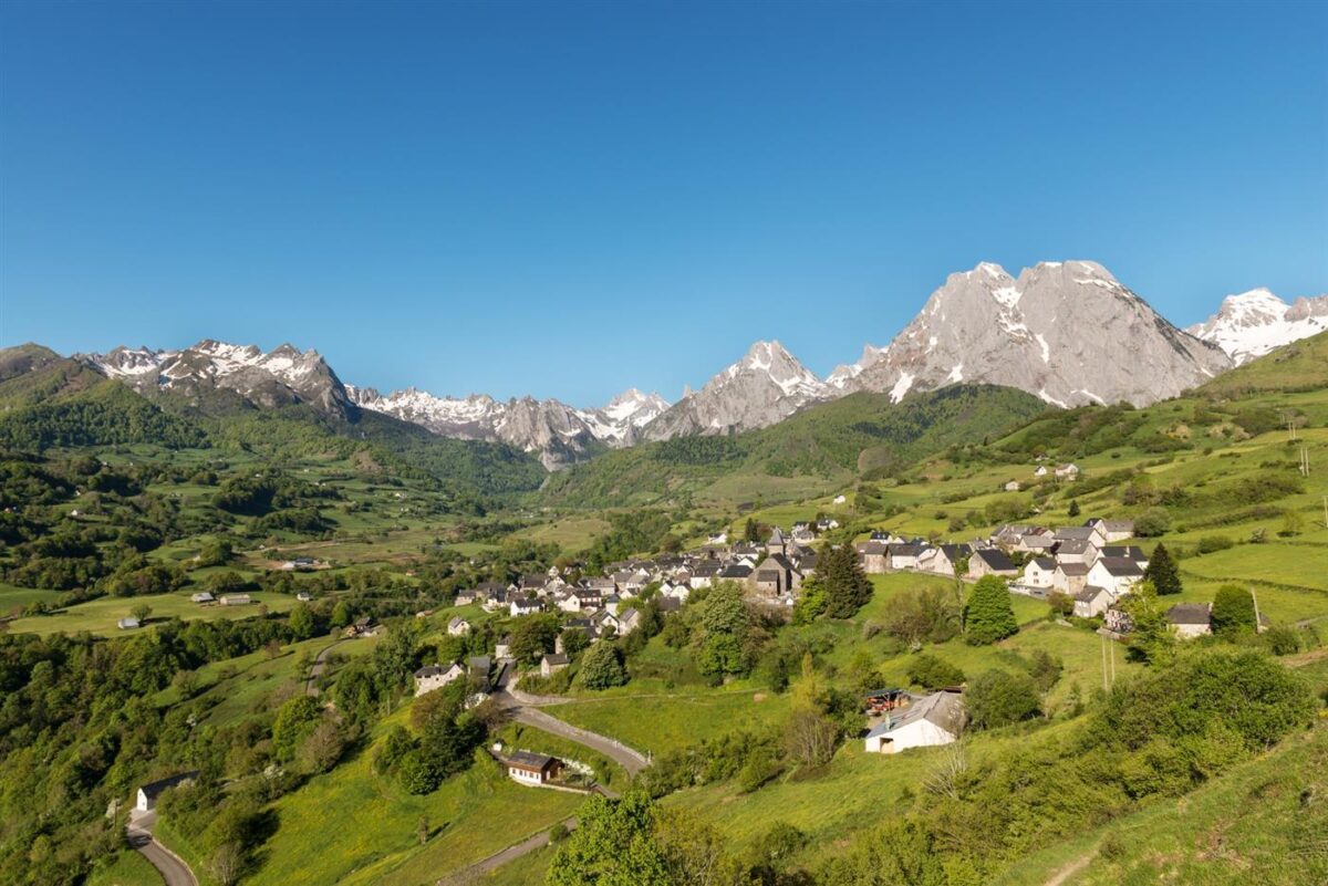 Issor, Franța